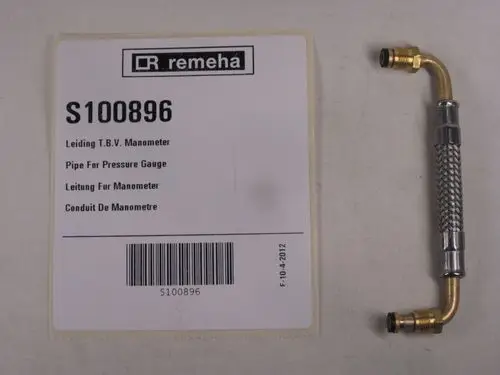 Remeha Produktkarte mit Barcode neben einem gebogenen Metallrohr, das einen Anschluss für ein Manometer hat, beschrieben als "Leiding T.B.V. Manometer" und weiteren Übersetzungen.